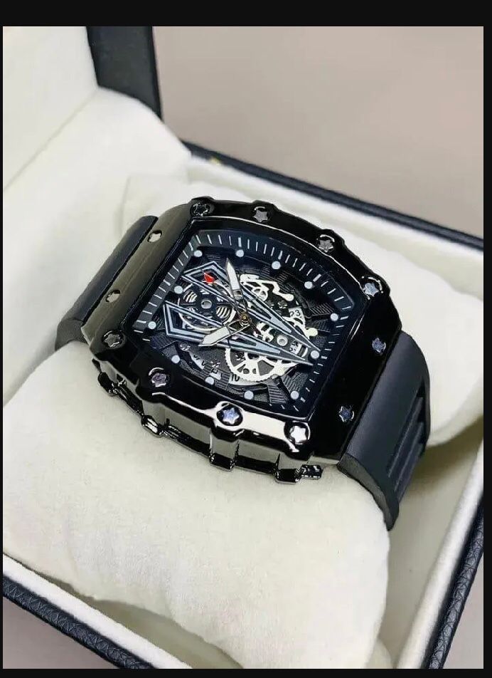Rischard Black Belt Skeleton Watch